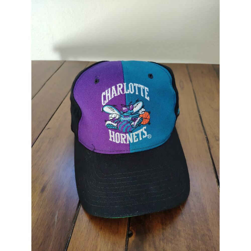 Vintage Charlotte Hornets Starter Snapback Hat